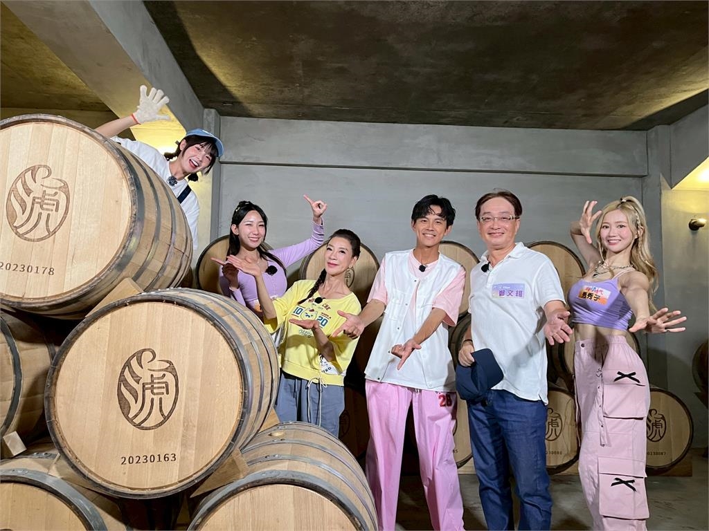 《綜藝新時代》體驗米粉製作要送去整形!籃籃爆料阿翔有魚尾紋很需要