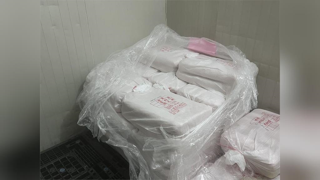 便當局怎麼了？台鐵便當「魚丸竟藏塑膠片」　衛生局稽查廠商「原因曝光了」