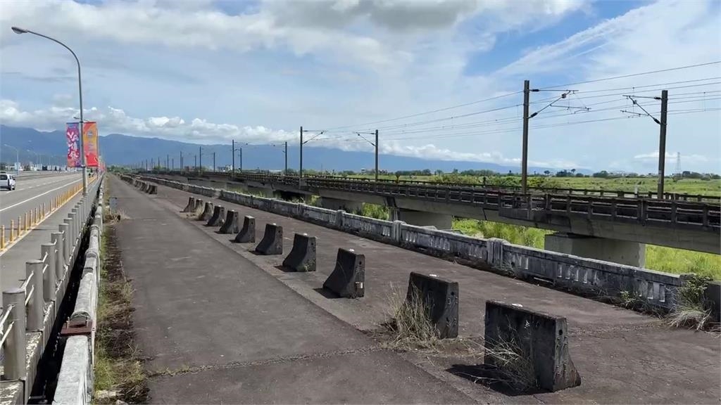 舊蘭陽大橋遭廢文資身分 民團抗議搶救、宜縣府盼雙贏