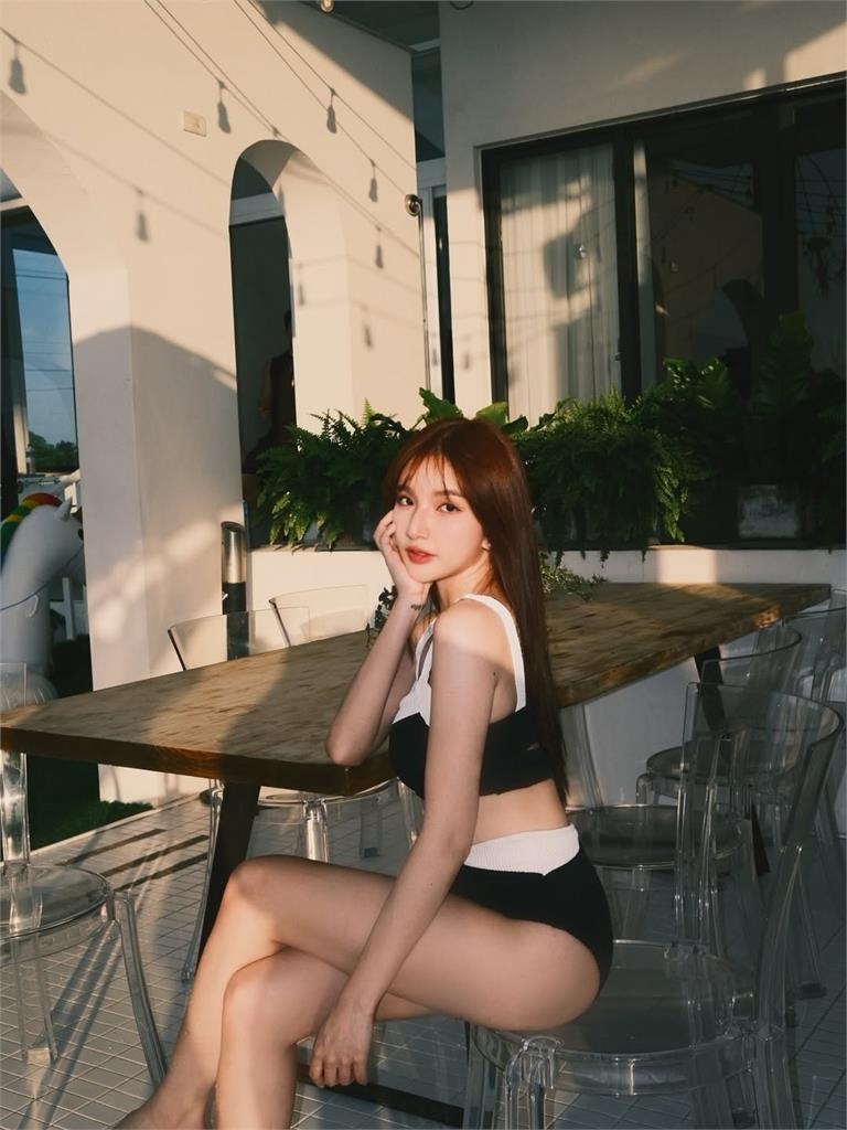 樂天女孩Dora遭影射小三「神隱1個月」突現身!連發兩限動揭驚人近況