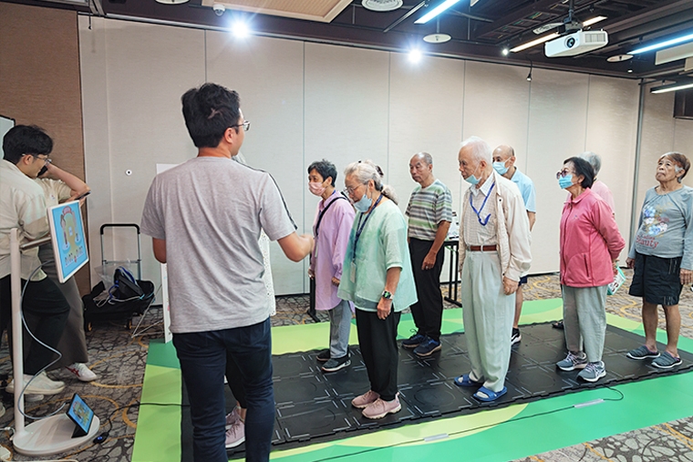 陽明交大攜手一里雲村 導入高齡科技照護共創產業發展