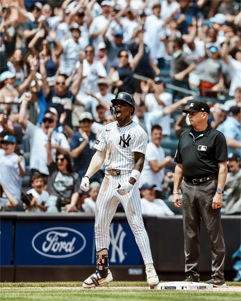 MLB(影)/「赤腳空拳」也能跑壘!小奇森姆跑到鞋子掉了還是強闖本壘帥氣得分