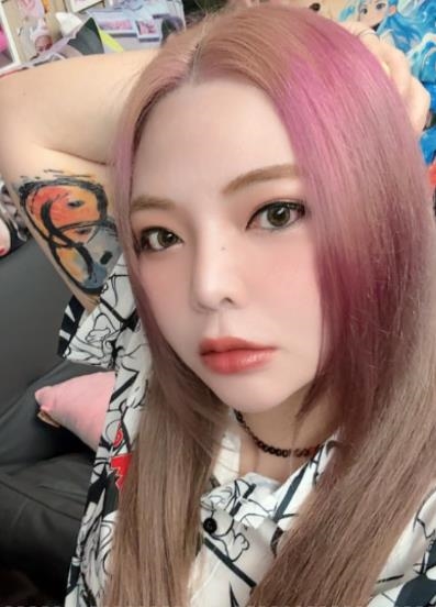 遭爆投奔中國失敗回台求生!小甜甜「整頭爆改」判若兩人…網驚:認不出來