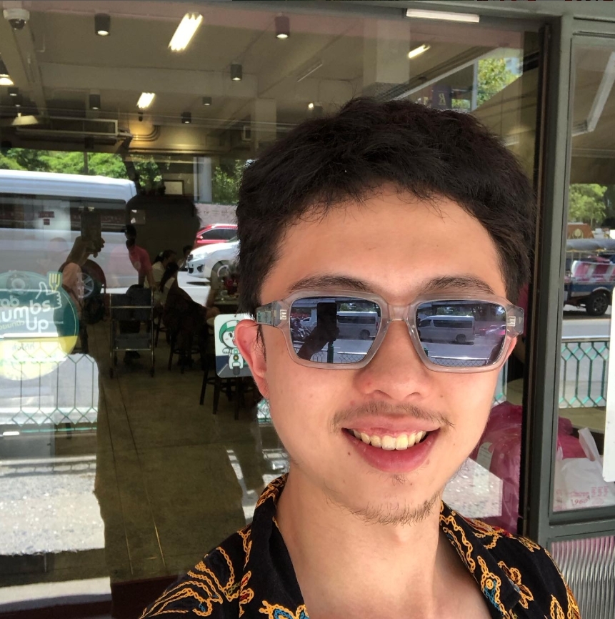 孫安佐街頭出事!「裸半身、恍神呆站」全被拍…經紀人證實:壓力大狀態不好