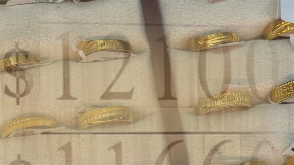 舊金換新金民眾質疑"偷斤減兩" 銀樓怒要提告妨害名譽