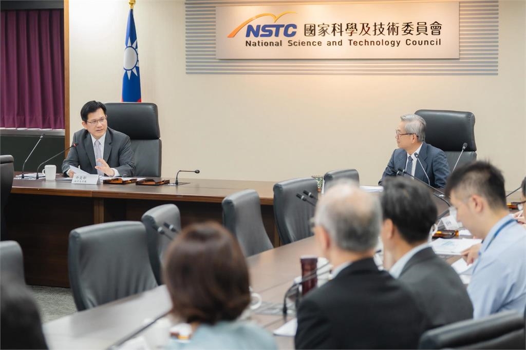 快新聞/打造巴拉圭為「南美洲的台灣」 林佳龍、吳誠文共同拍板這件事