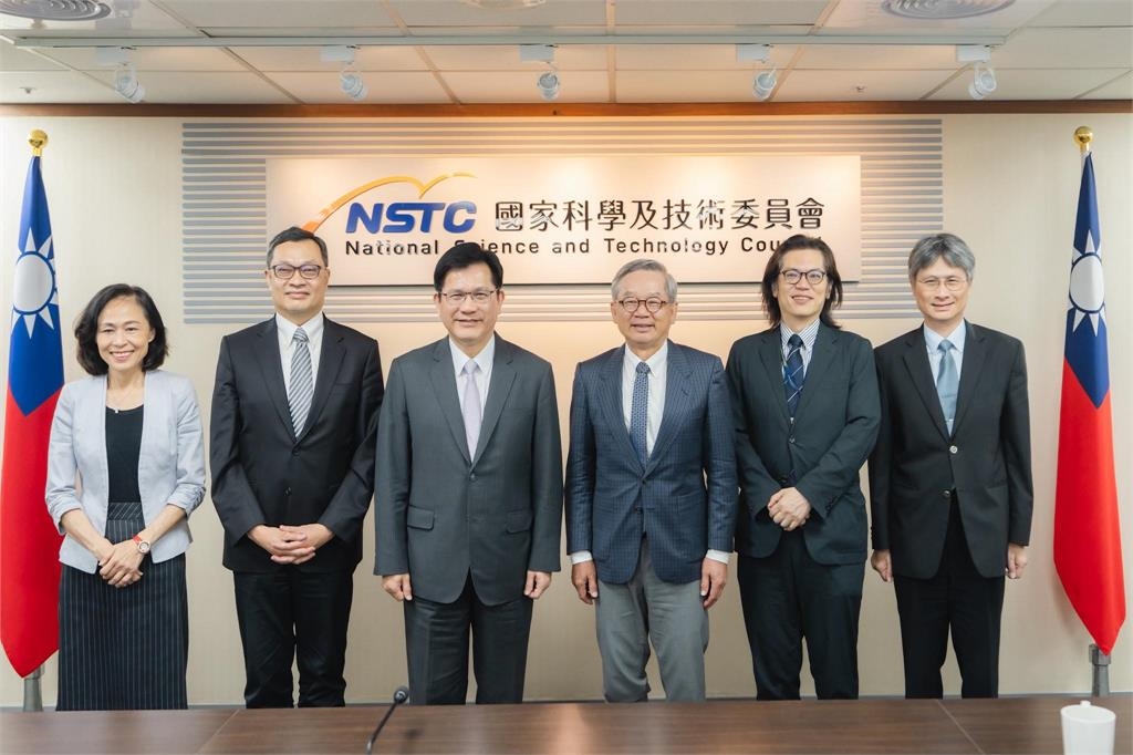 快新聞/打造巴拉圭為「南美洲的台灣」 林佳龍、吳誠文共同拍板這件事