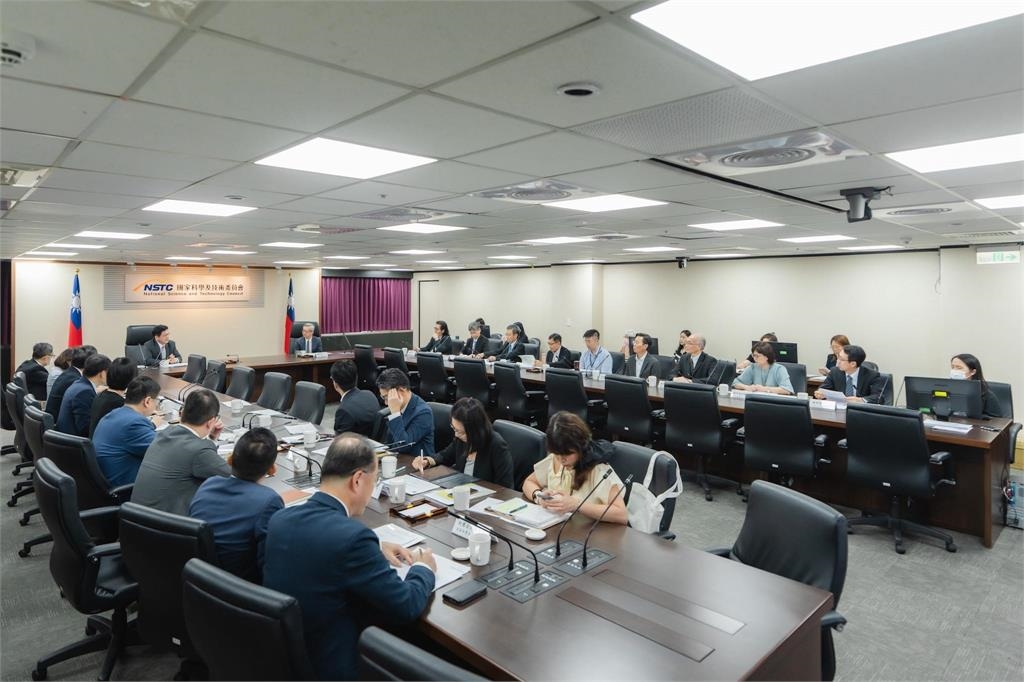 快新聞/打造巴拉圭為「南美洲的台灣」 林佳龍、吳誠文共同拍板這件事