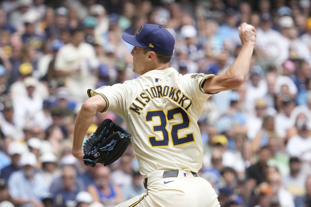 MLB(影)／兩大新生代火球男對決!　釀酒人23歲菜鳥投手技壓Skenes　