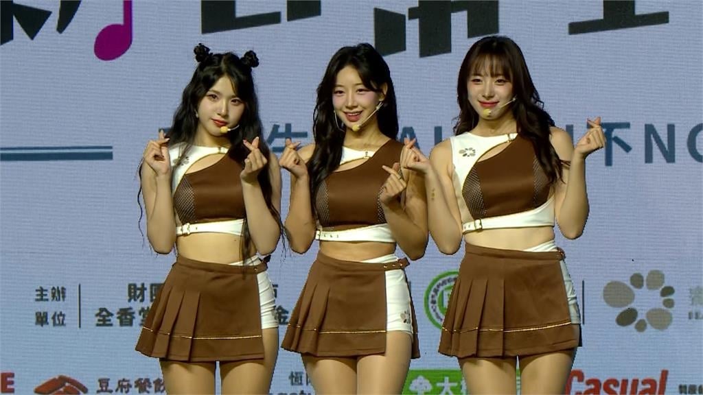 啦啦隊(影、圖多)/「樂天三本柱」嗨跳洗手舞!被問到賀瓏、Dora三人全說了