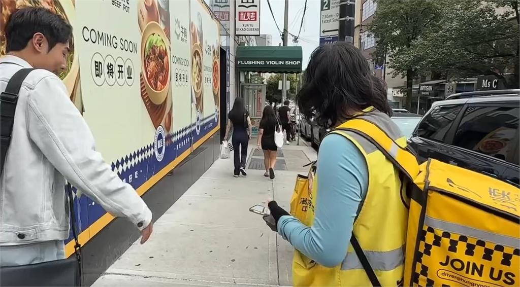 八炯前進北京「遭突襲哪國人?」快嚇壞!震撼畫面曝光全網嚇回:公安要來了