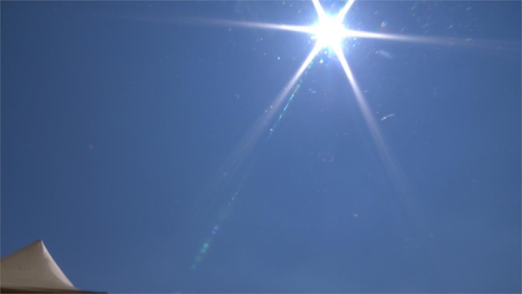 高溫來了!8縣市熱浪來襲 「這4地」狂響橙色燈號 高溫來了!8縣市熱浪來襲 「這4地」狂響橙色燈號