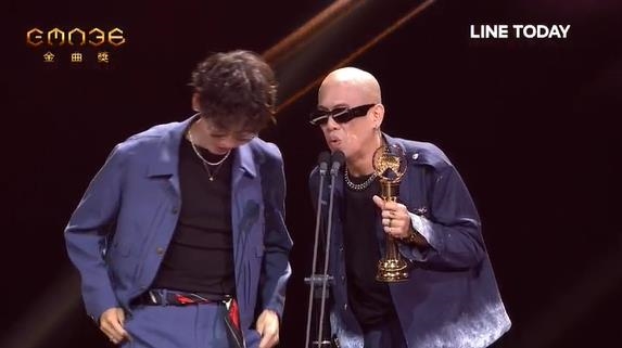 金曲36／呂士軒打敗強敵奪歌王寶座！興奮嗨喊：笑的出來就是有骨氣的人