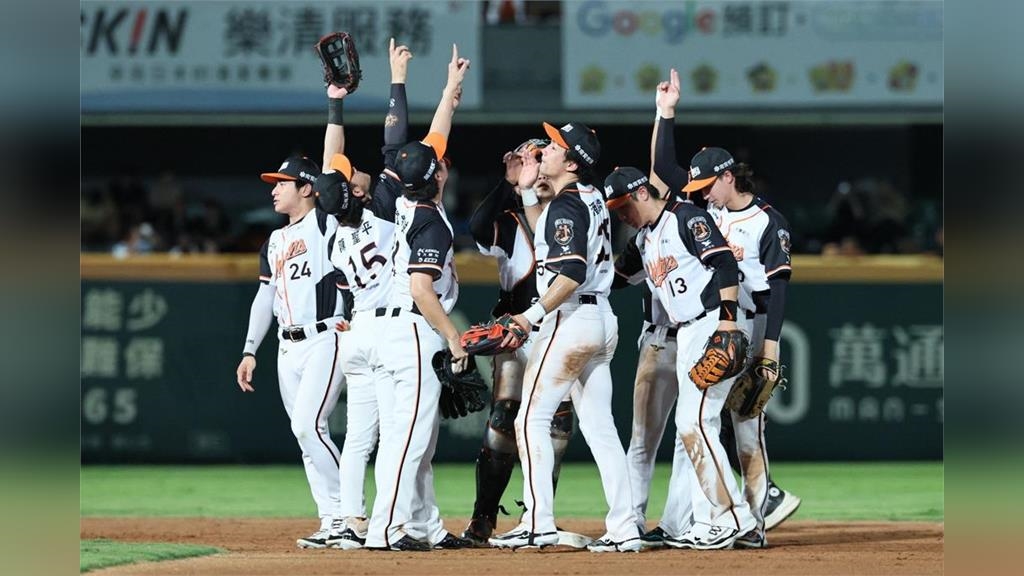 中職／統一獅關鍵封王戰看今晚！與樂天保留比賽5局打完2:0領先