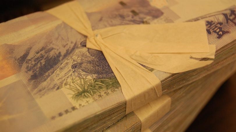 快去看存摺!政府「近4萬元」6筆津貼今入帳 資格一次看 快去看存摺!政府「近4萬元」6筆津貼今入帳 資格一次看