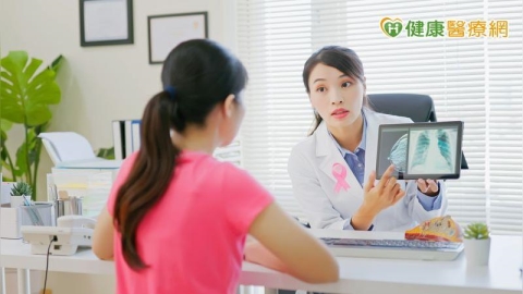 害怕癌症化療副作用想試「自然療法」?醫:可作為輔助 但不能取代正規治療