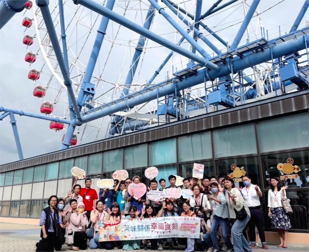 快新聞/愛情摩天輪發威!台中市府辦單身聯誼大成功 「配對率」達84%