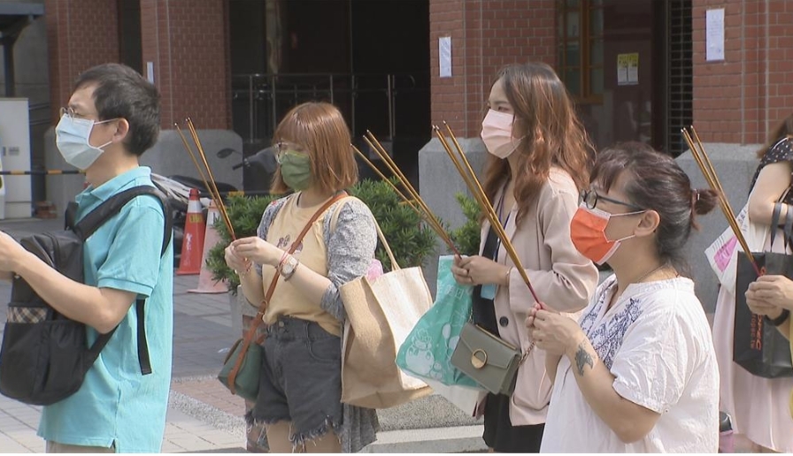 今年閏六月19年1次!民間謠傳「鬼月好兄弟會更兇」命理師揭真相狠打臉