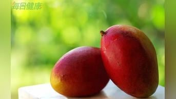 吃芒果抗老？新研究揭「這攝取量」可改善皺紋　但過量反增細紋、紅斑
