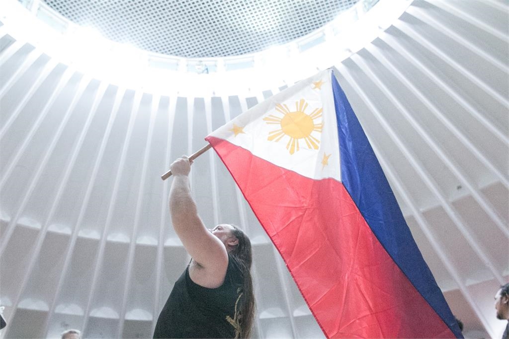 綜合／宛如回到中古世紀玩狼人殺！史實歐洲武術嘉年華選手演繹現代騎士精神