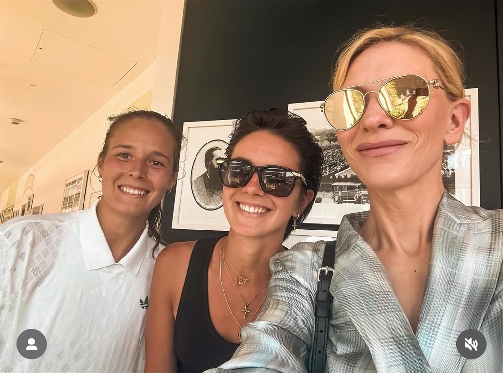 溫網/她不就是魷魚遊戲3的「女版孔劉」?奧斯卡影后不畏高溫也愛溫布頓!