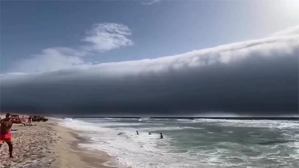 日本海嘯雲「驚見藍光巨龍」7月預言恐成真？郭鎧紋揭「海底火山狀態」解答了