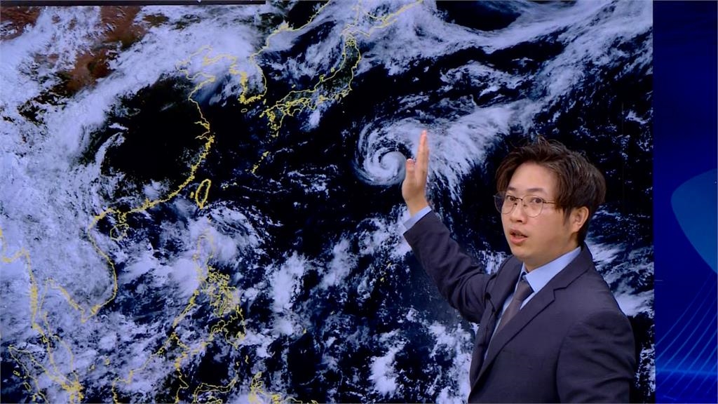 輕颱"木恩"生成! 菲島外海"98W"恐成颱侵襲台灣