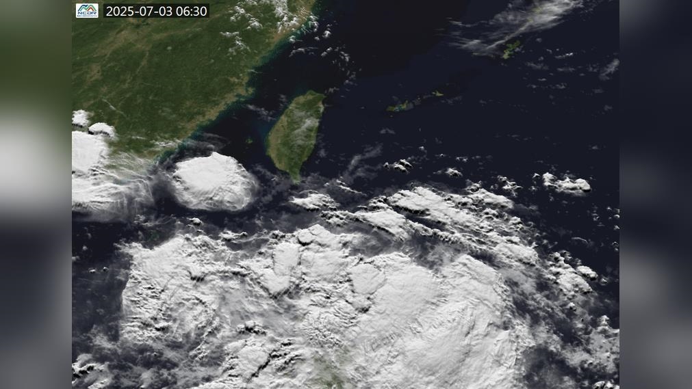98W直逼台灣⋯恐生成4號颱風「丹娜絲」！「輝達AI」模型預測路徑曝光