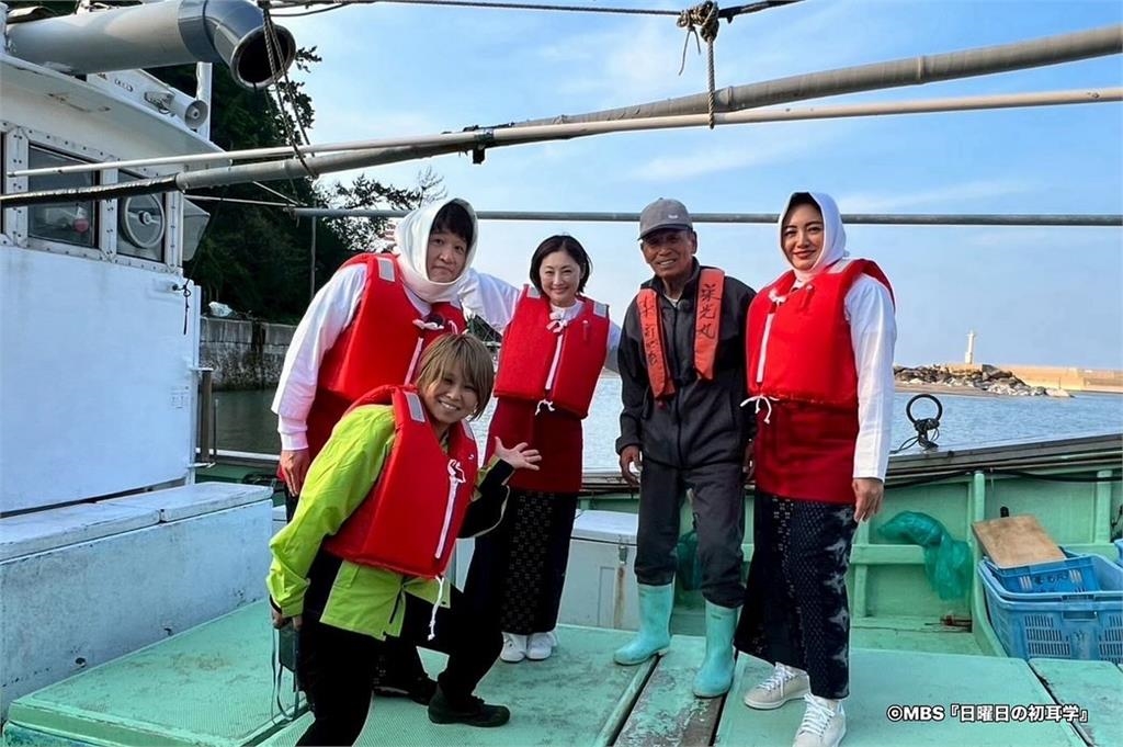 7月5日預言前夕勇闖災區!兩大日劇女神罕見同框「驚人模樣」曝光