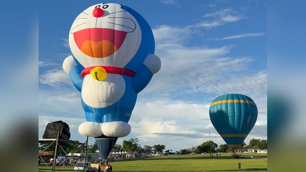 台東熱氣球嘉年華開跑　15週年邀「哆啦A夢」來加持