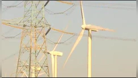 每月徵求2.2萬名綠領人才 一年增加9% 八年強彈270% 綠領AI人才夯 每月徵求2.2萬名綠領人才 一年增加9% 八年強彈270% 綠領AI人才夯