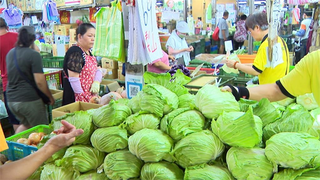 颱風丹娜絲還沒到菜價先漲! 「空心菜一天暴漲15元」 颱風丹娜絲還沒到菜價先漲! 「空心菜一天暴漲15元」