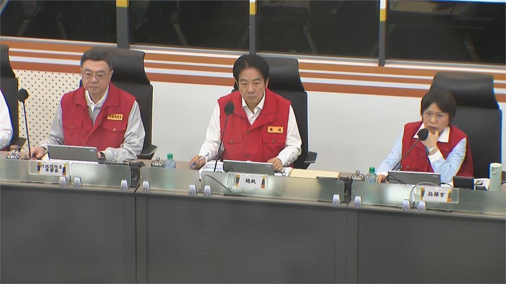 丹娜絲「南向北」路徑罕見 賴清德下令:颱風離境後才能休息 丹娜絲「南向北」路徑罕見 賴清德下令:颱風離境後才能休息