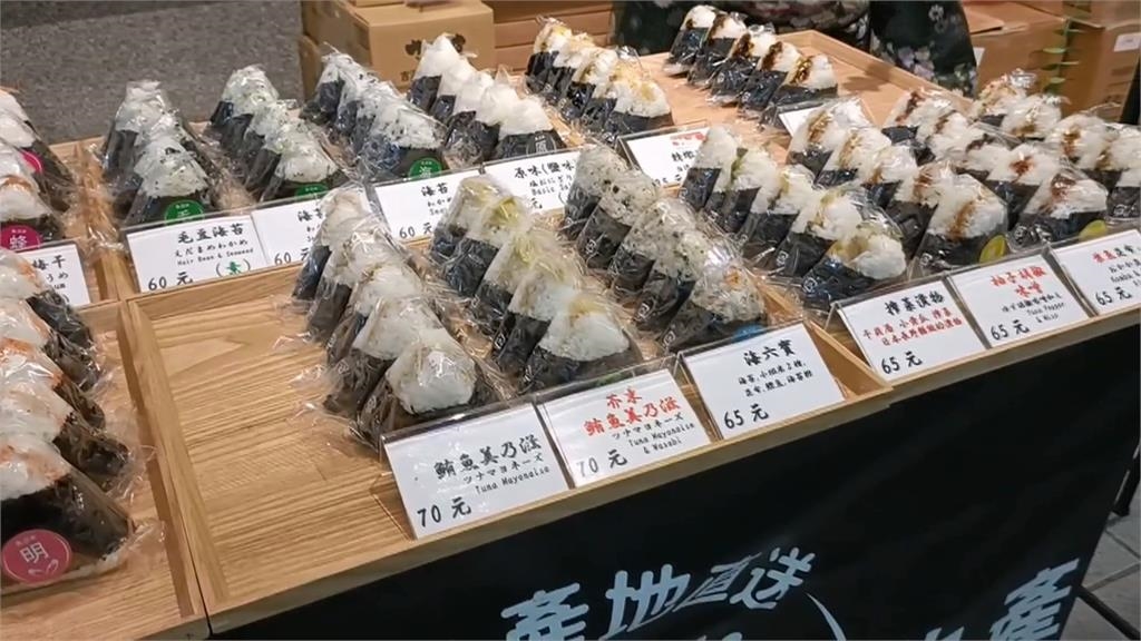 飯糰店左營捷運站重開幕 大蜜柑站長來相挺