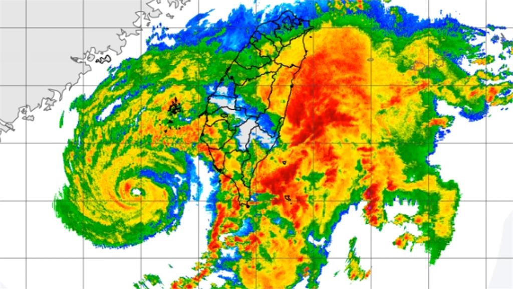 丹娜絲再東移!登陸可能性大增 氣象署估深夜有機會從雲嘉南登陸