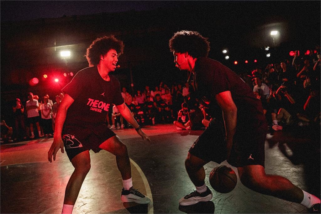 HBL/少年單打之王!「南湖幸宇勝稱王、北一彭郁榛封后」前進北京挑戰世界列強