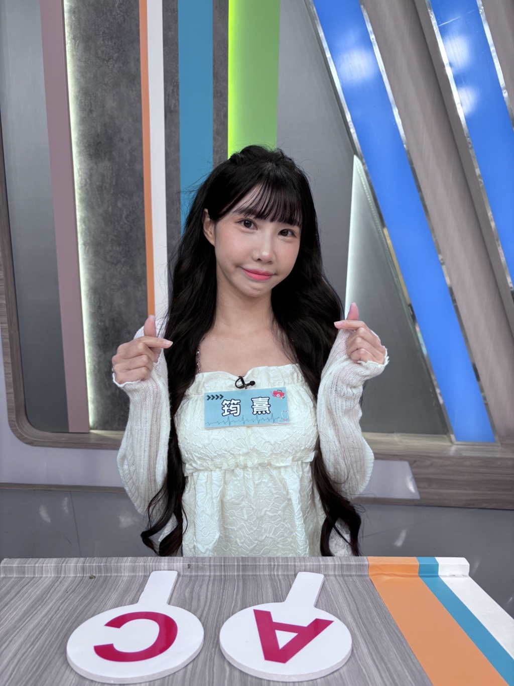 《醫學大聯盟》筠熹被酸民惡意攻擊 不甘勢弱反嗆「阿姨怎麼了嗎？」
