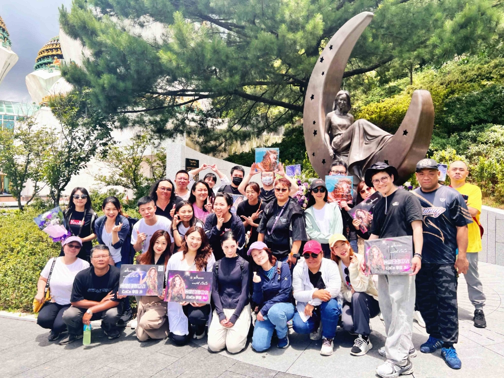 李玟逝世2週年！歌迷齊聚追思 現場突冒「一巧合」令人不捨