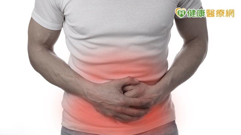 沒症狀也藏危機！醫示警「消化道癌6徵兆」別忽視　這些人該定期檢查