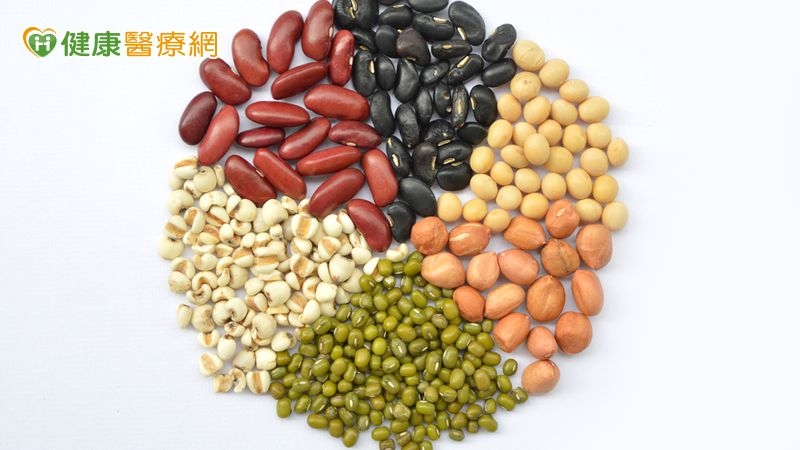 小暑到！中醫師提醒「這樣吃、這樣動」 養好脾胃、遠離暑濕困擾