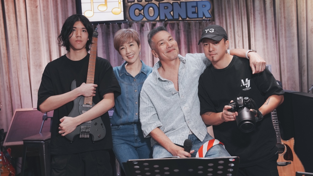 黃仲崑重出江湖！ 開演唱會全家都到了 老婆甜蜜獻聲他給80分