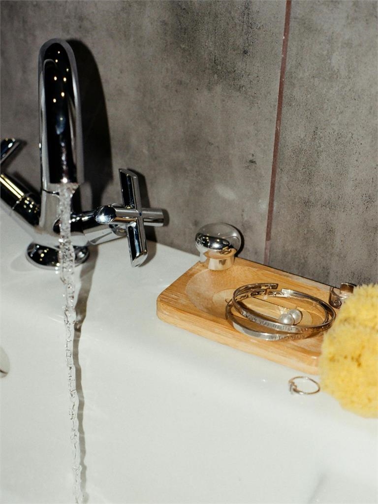 一家四口「水費飆破千」正常嗎?台水示警:這「1處」漏水錢就流光了