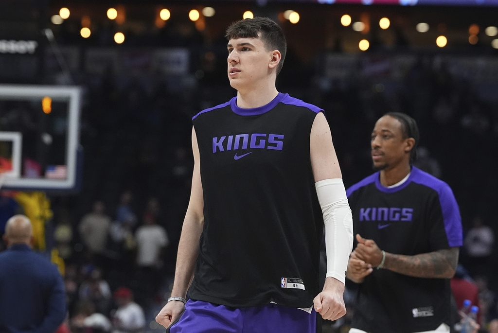 NBA/湖人簽下23歲潛力側翼!自信喊:高球商能和詹皇、東契奇搭配