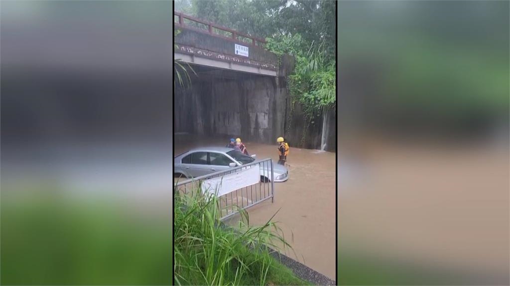 雨彈狂炸南投名間、竹山　連紫南宮也淹水了！