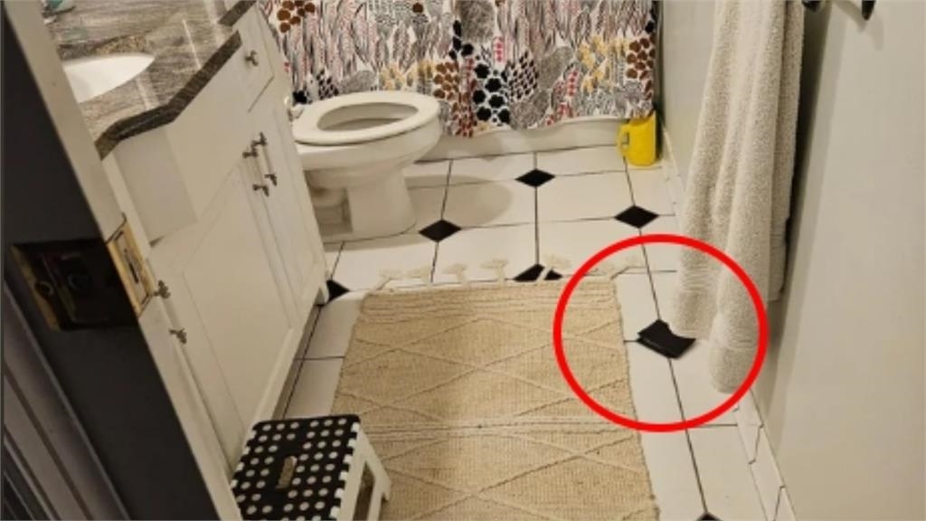 「浴室變迷宮」錢包藏2天沒人發現 網友一秒破案變柯南