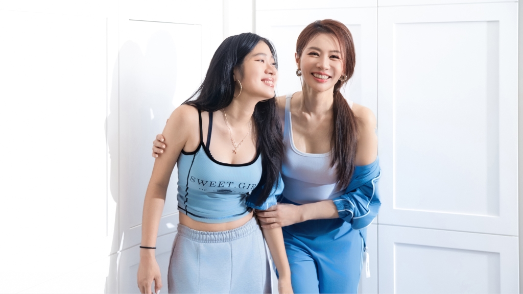 王瀅14歲愛女是國際學霸！ 母女公開合體似閨蜜 大談「交男友條件」