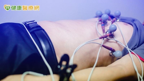 不是背痛那麼簡單！　醫揭「主動脈剝離」年輕化警訊與搶救關鍵