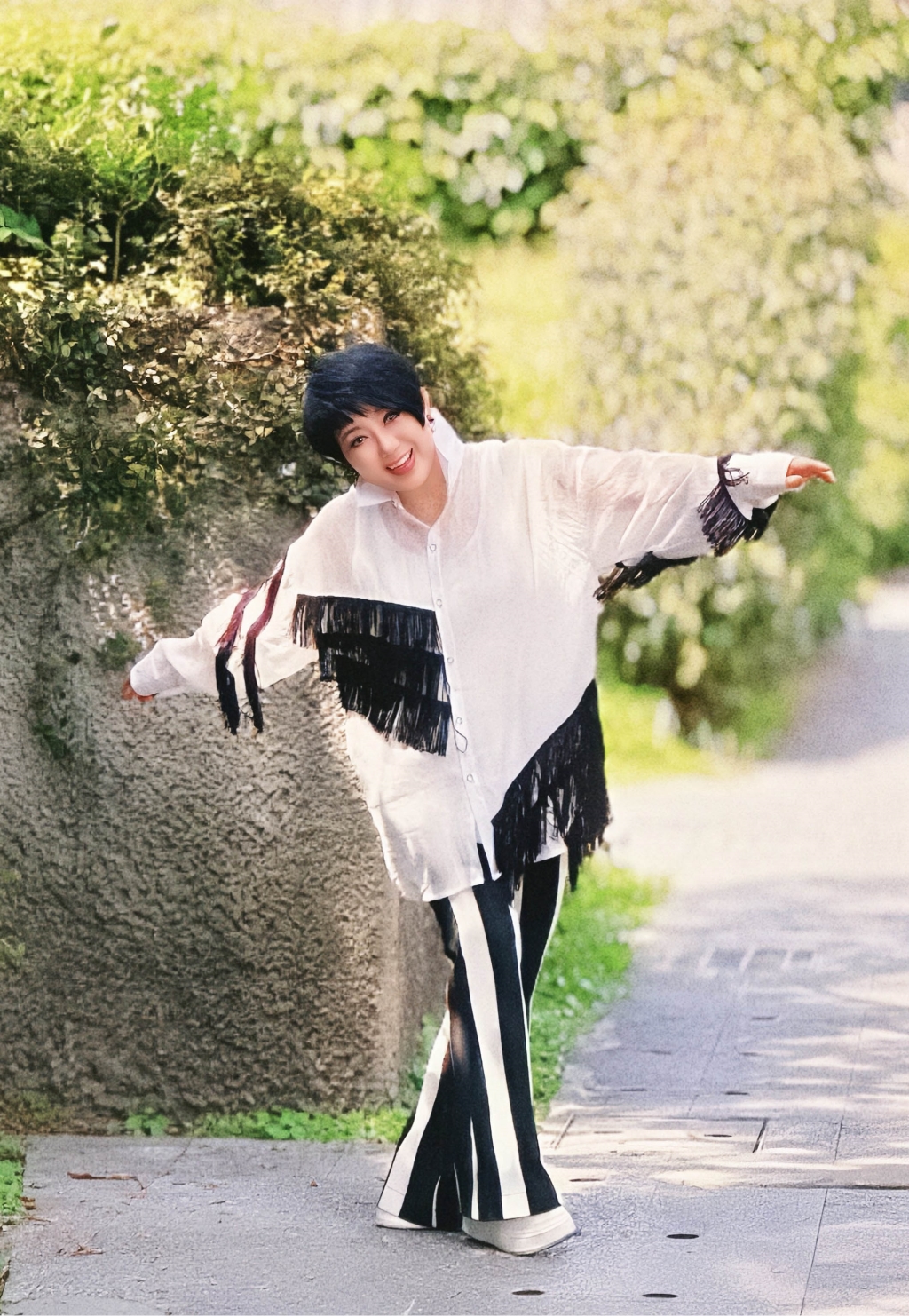 玉女掌門人宣布開唱! 周思潔「40年前暖舉」被挖出 網淚謝:永遠的恩人