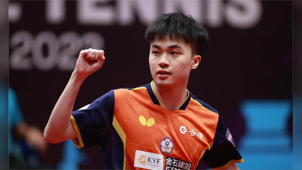 WTT大滿貫(影)／小林同學辛苦了！林昀儒一日三戰　單打橫掃中國新秀晉八強