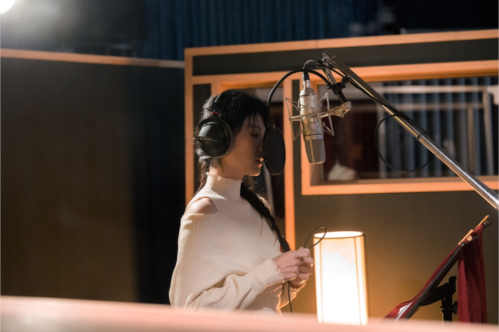 《零日攻擊》劇情嚇到台灣人! 曹雅雯動人獻唱主題曲 歌詞藏溫柔情感